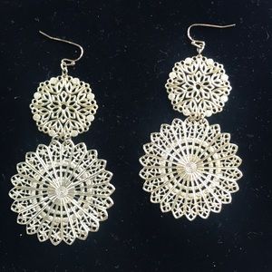 Anthropologie Jewelry - GOLD DANGLING EARRINGS ! Anthropologie Jewelry - GOLD DANGLING EARRINGS !